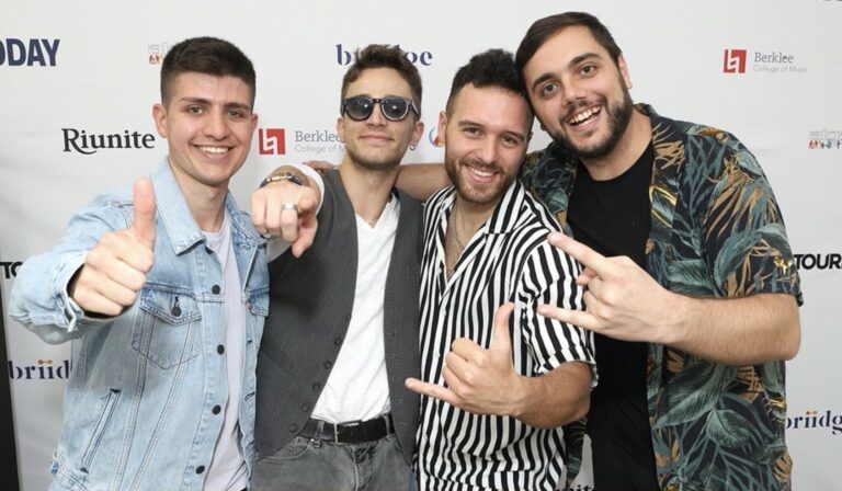 CLOUDIA BAND